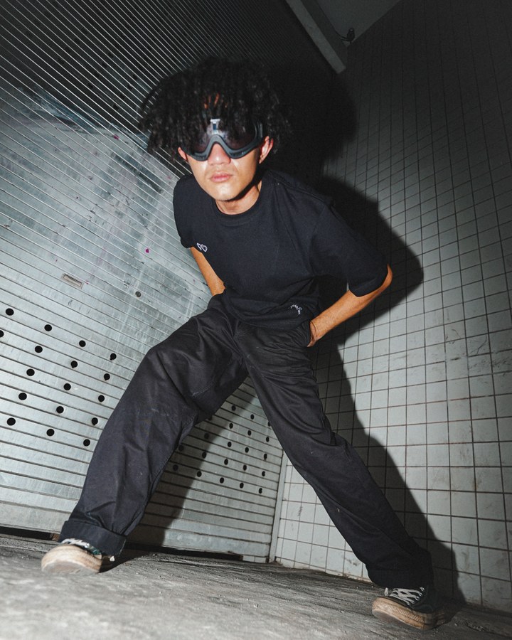 Black Basic Tee thumbnail 5 